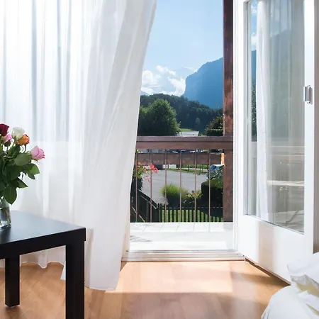 Jungfrau Annex Alpine-inn