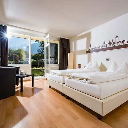 Jungfrau Annex Alpine-inn Hotell 3*