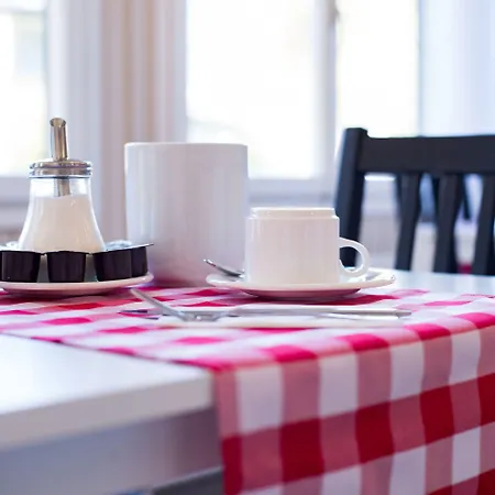 Alpine-inn By Jungfrau Hotel 3*