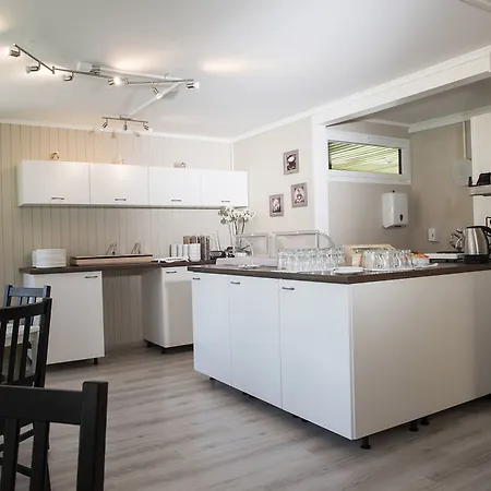 Alpine-inn By Jungfrau