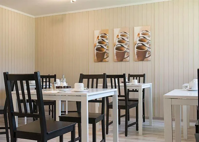 Hotel Jungfrau Annex Alpine-inn 3*